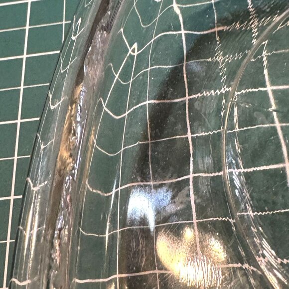 CorningWare Vintage Casserole Dish With Lid 1.5L White & Purple Iris Design Squa - Picture 3 of 6